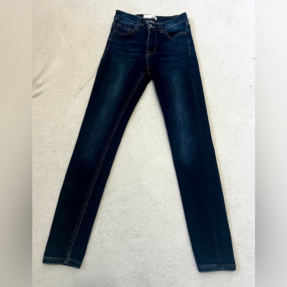 VERVET Dark Wash Classic Skinny Jeans - Size 26 - Picture 2 of 11